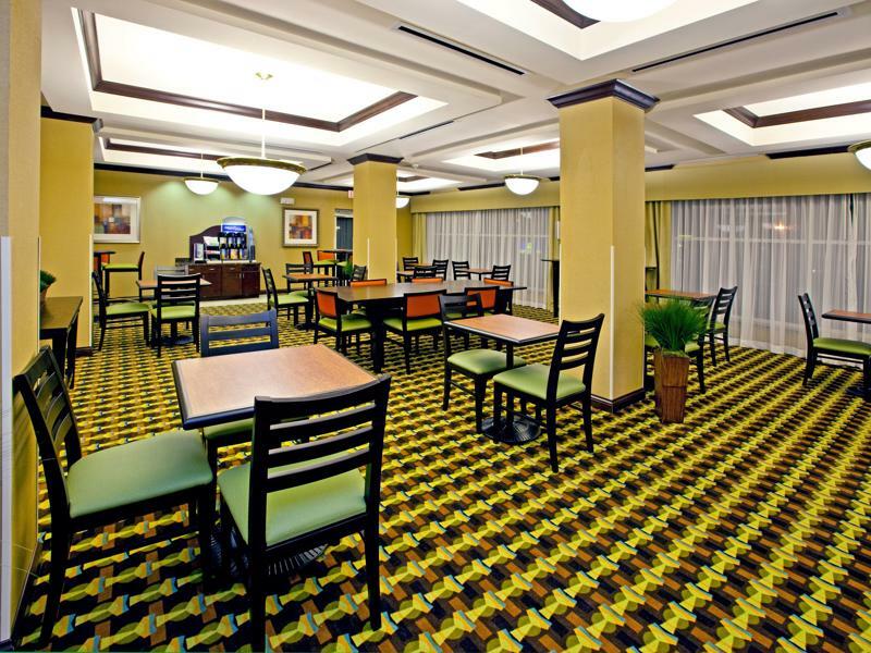 Holiday Inn Express Hotel & Suites Richwood - Cincinnati South By Ihg Esterno foto